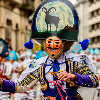 贝林狂欢节（Carnaval de Verín，当地称 O Entroido）