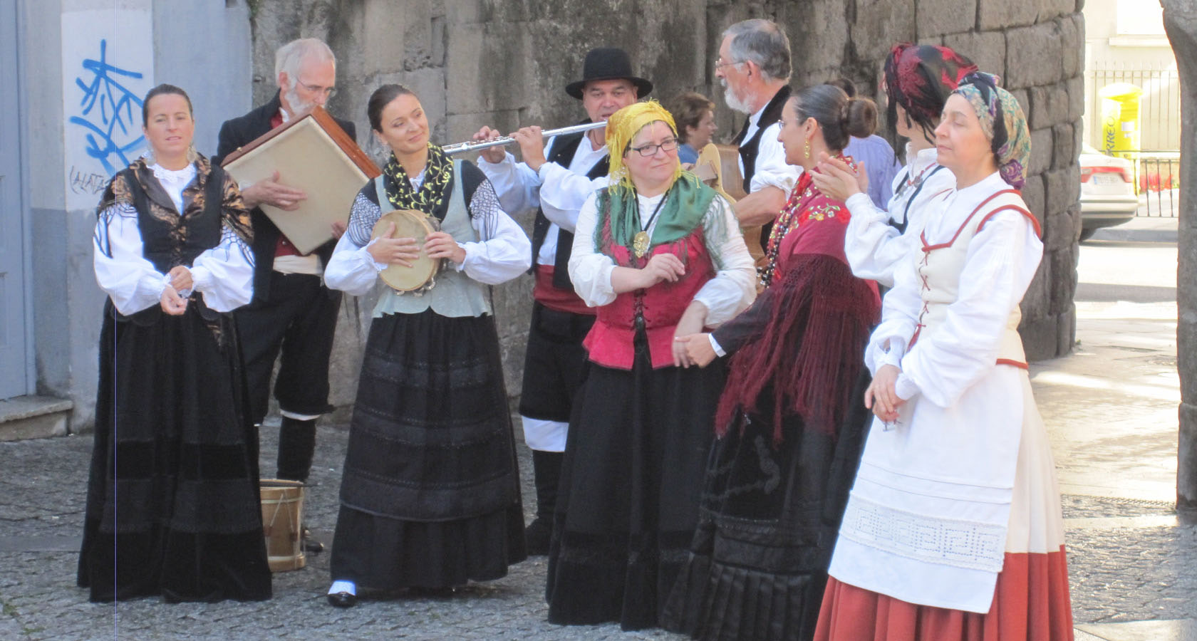 卢戈，圣弗洛伊兰节的加利西亚民俗团体