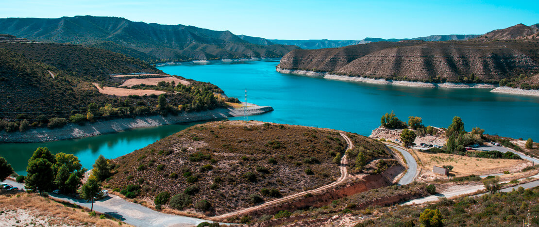 梅基伦萨(Mequinenza)自然保护区、埃布罗河(Río Ebro )或阿拉贡海(Mar de Aragón)
