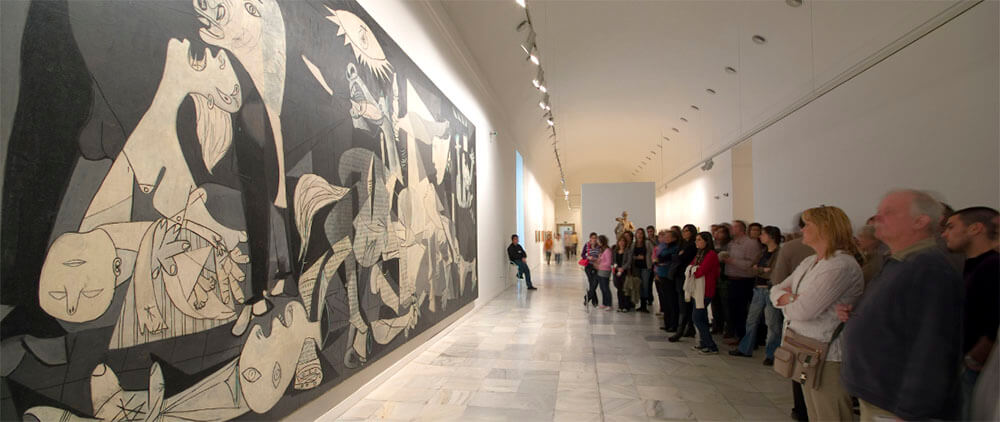 索菲亚王后艺术博物馆的《格尔尼卡》画作