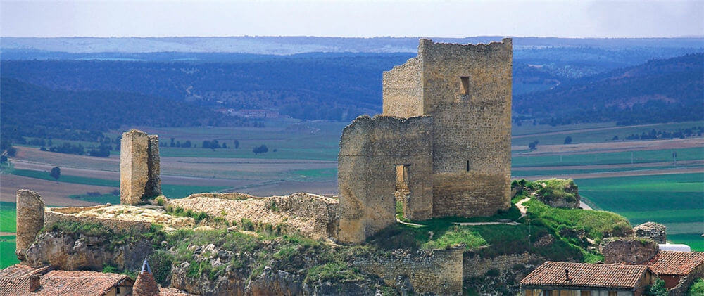 卡拉塔尼亚索尔城堡